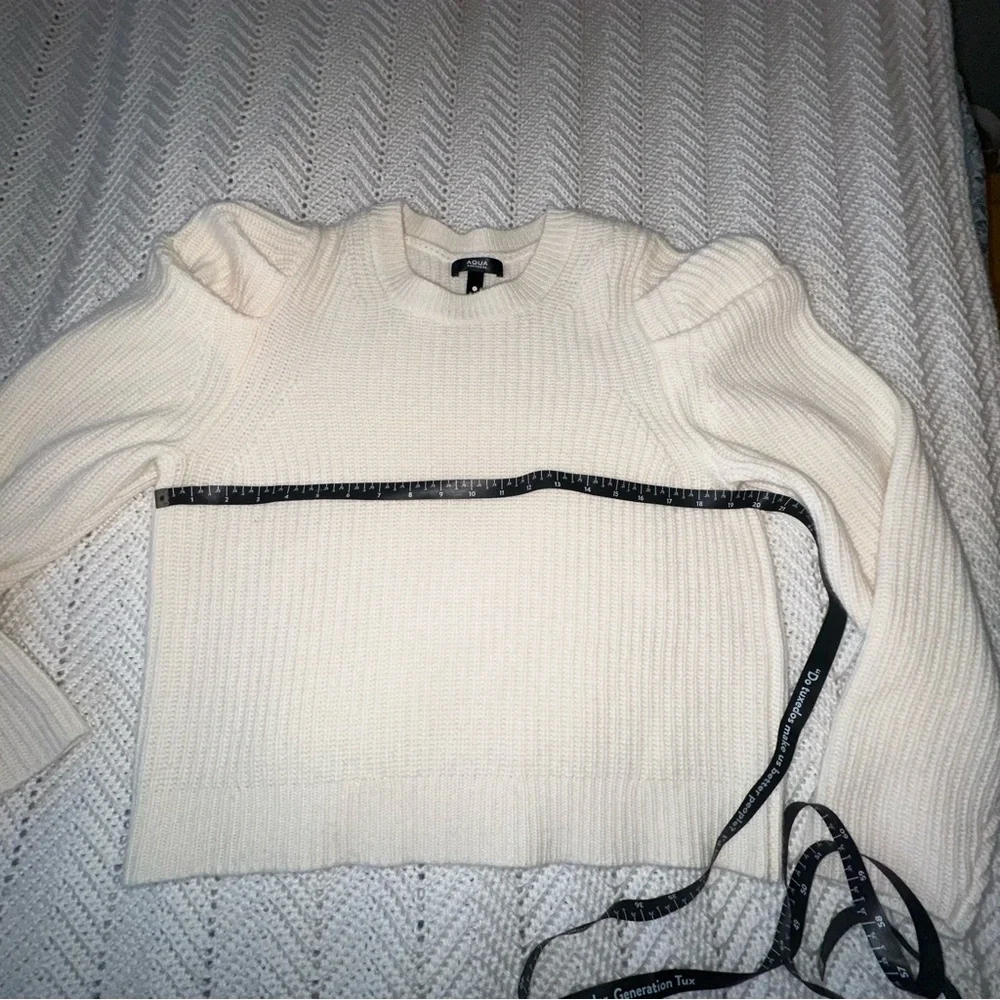 Women's Aqua Cashmere Shaker Puff Sleeve Cream Sweater - L - Picture 5 of 6